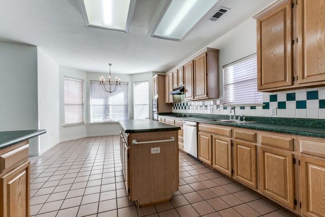 11906 Oak Highlands Drive, Dallas, TX 75243