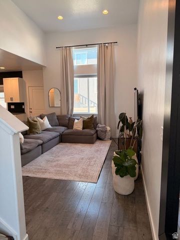 7129 N MOUNTAIN FIELD DR, Eagle Mountain, UT 84005