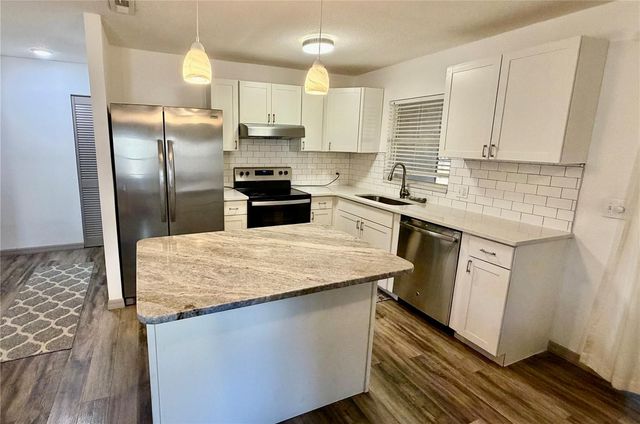 3364 RAMBLEWOOD WAY 12, Sarasota, FL 34237