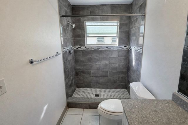 3364 RAMBLEWOOD WAY 12, Sarasota, FL 34237