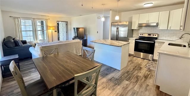 3364 RAMBLEWOOD WAY 12, Sarasota, FL 34237