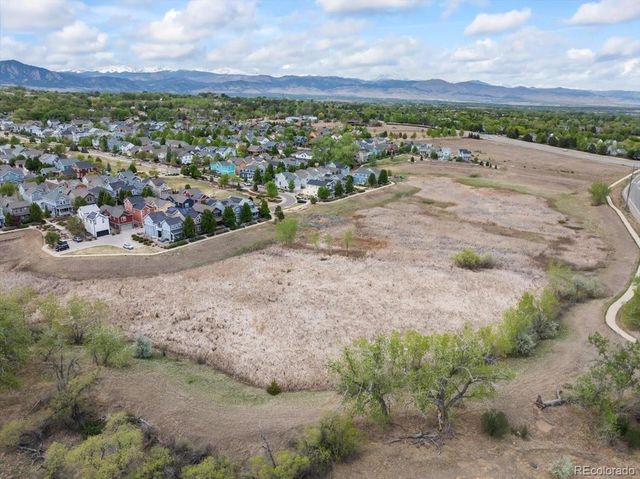 556 Straight Creek Way, Lafayette, CO 80026