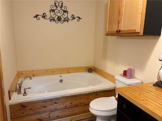 312 Aurum Hill Drive, Cleveland, GA 30528