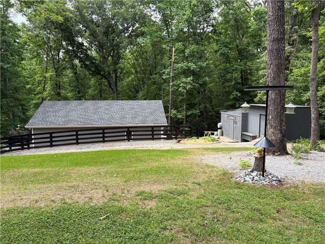312 Aurum Hill Drive, Cleveland, GA 30528