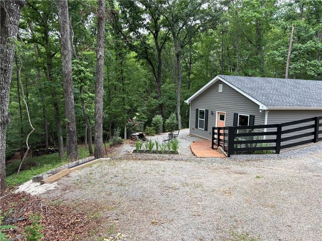312 Aurum Hill Drive, Cleveland, GA 30528