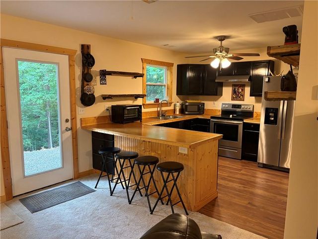 312 Aurum Hill Drive, Cleveland, GA 30528