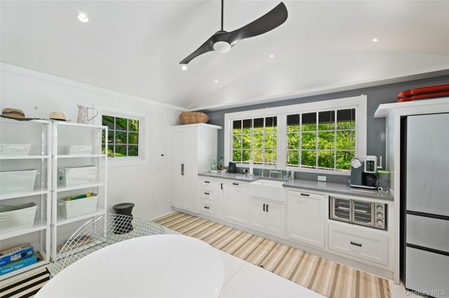401 Pea Pond Road, Katonah, NY 10536