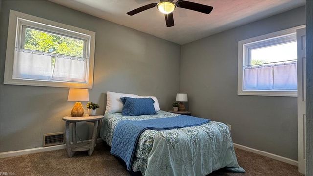 48 Cornwall TER, Hampton, VA 23666
