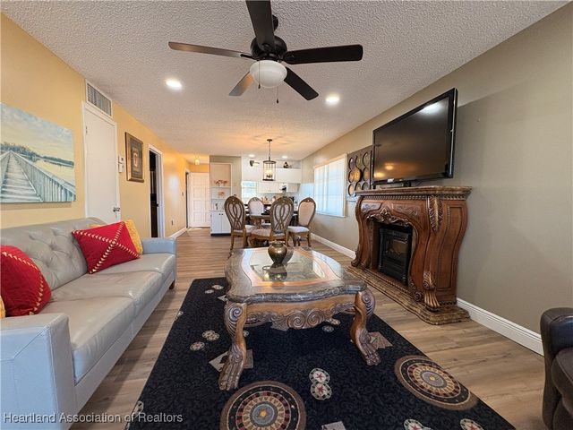 106 Fairway Court, Lake Placid, FL 33852