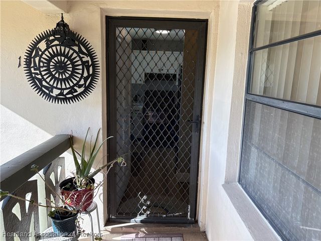 106 Fairway Court, Lake Placid, FL 33852