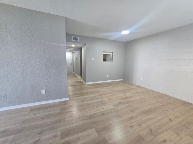 4217 Sealy Avenue 10, Galveston, TX 77550