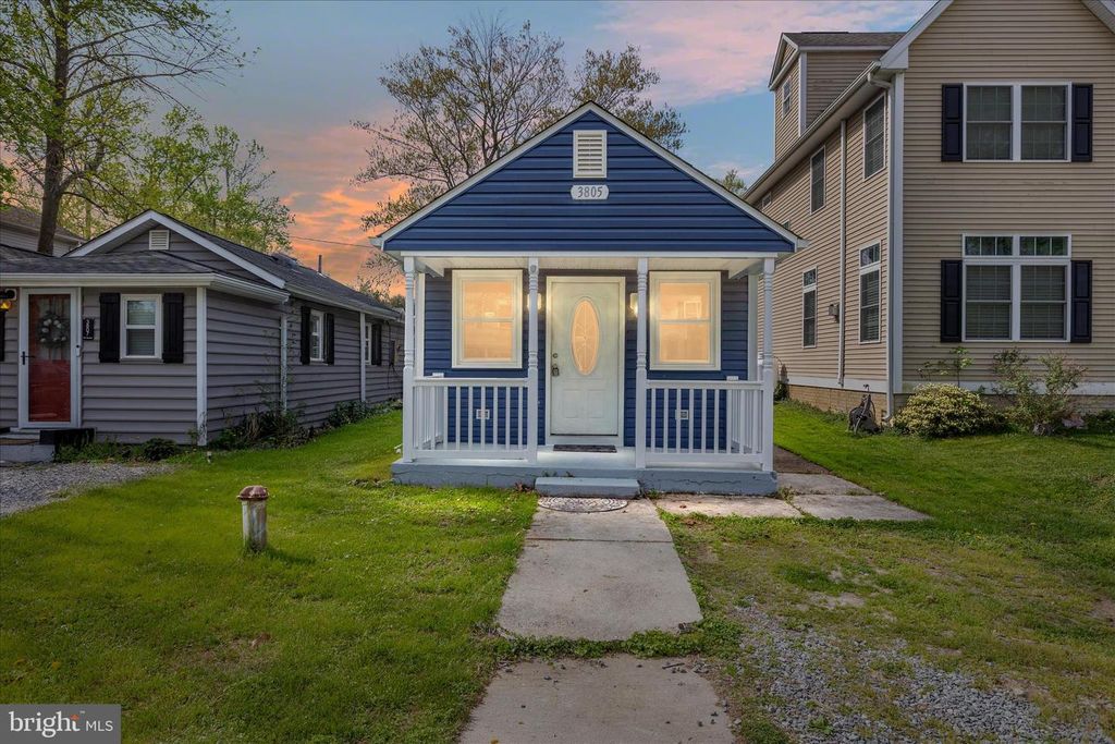 Image 1 of property listing at 3805 7TH ST, North Beach, MD 20714