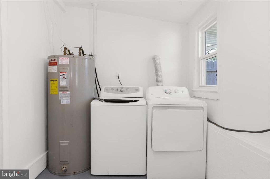 Image 19 of property listing at 3805 7TH ST, North Beach, MD 20714