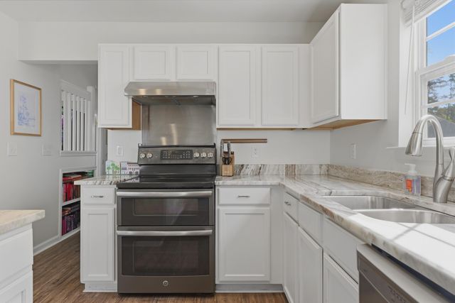 335 Kelsey Boulevard, Wando, SC 29492