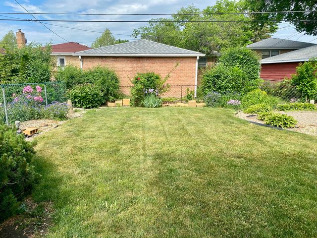 4520 N Thatcher Avenue, Norridge, IL 60706