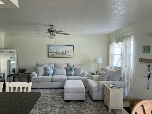 84 Saxony B, Delray Beach, FL 33446