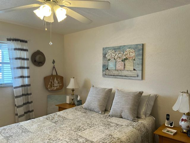 84 Saxony B, Delray Beach, FL 33446