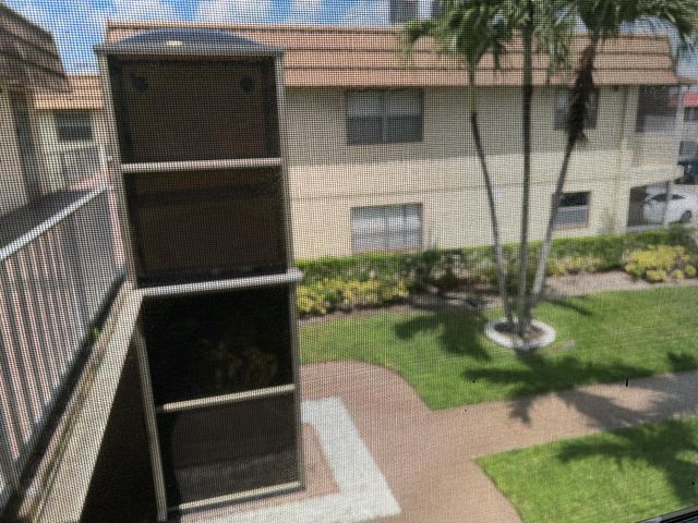 84 Saxony B, Delray Beach, FL 33446