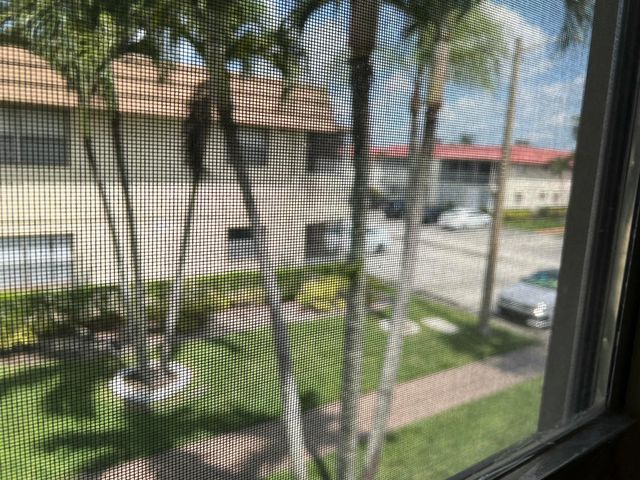84 Saxony B, Delray Beach, FL 33446