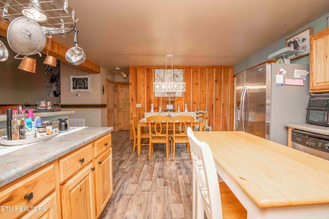 5108 Gray Rd, Knoxville, TN 37938