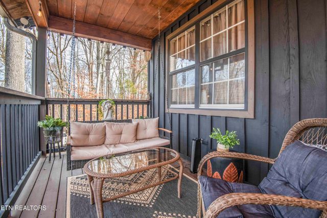 5108 Gray Rd, Knoxville, TN 37938