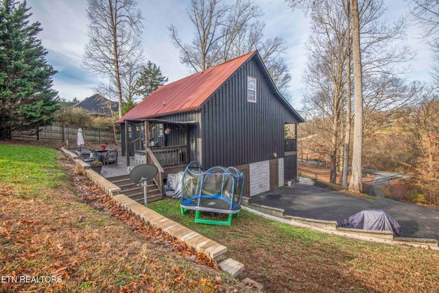 5108 Gray Rd, Knoxville, TN 37938