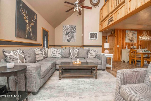 5108 Gray Rd, Knoxville, TN 37938