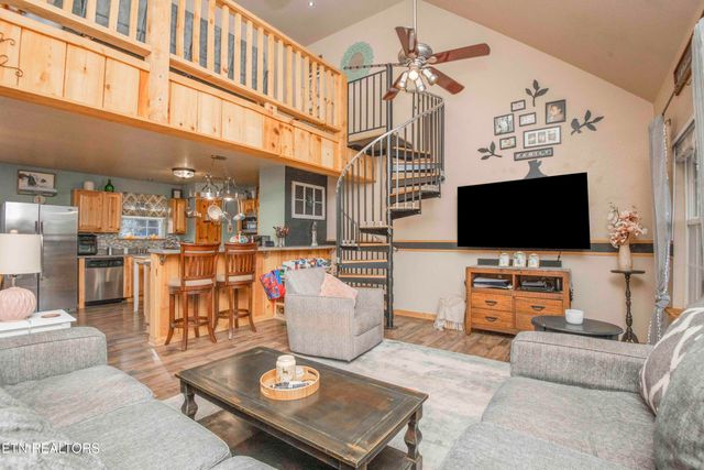 5108 Gray Rd, Knoxville, TN 37938