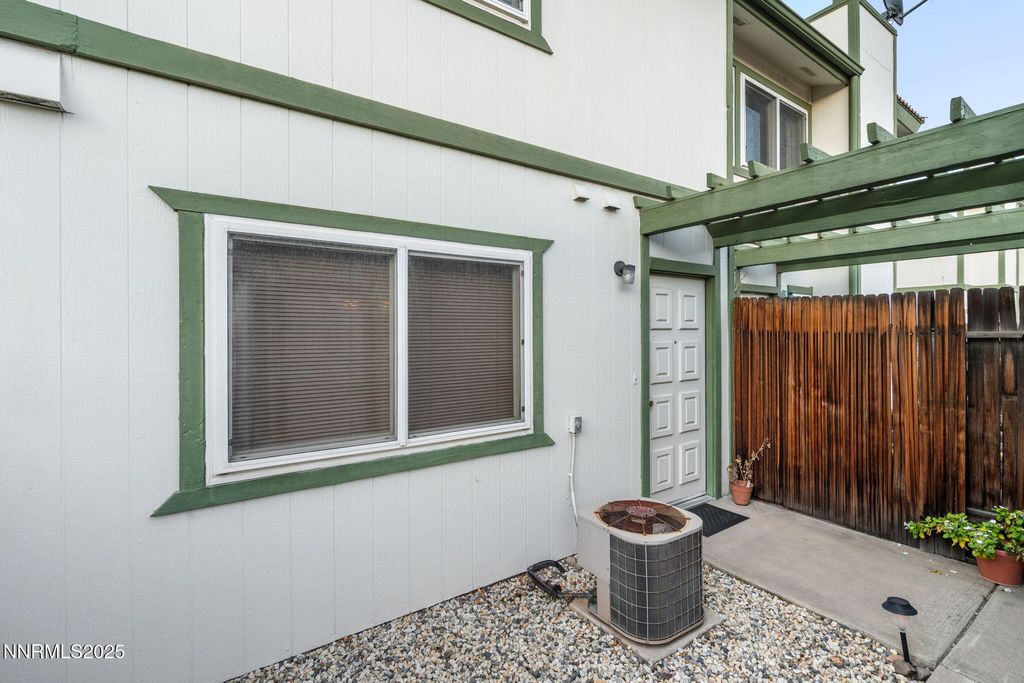 2282 Cannonball Road, Sparks, NV 89431