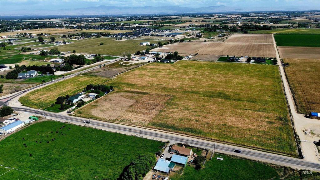 0 Amity Ave, Nampa, ID 83687 photo 2
