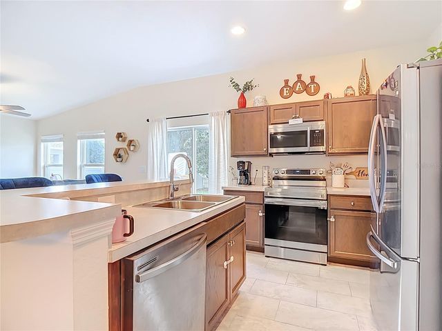 292 ARBUTHNOT STREET, Winter Haven, FL 33881