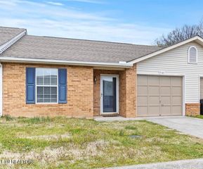 7908 Cavanaugh Way, Powell, TN 37849