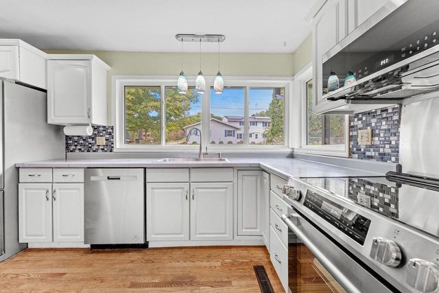 421 Roblee Road, Baraboo, WI 53913