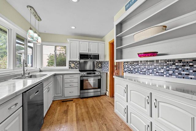 421 Roblee Road, Baraboo, WI 53913