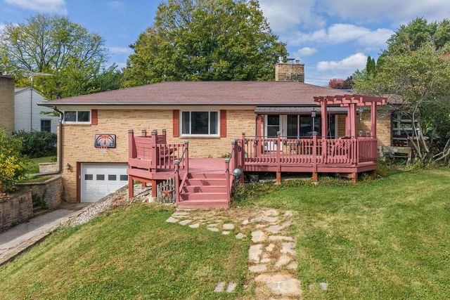 421 Roblee Road, Baraboo, WI 53913