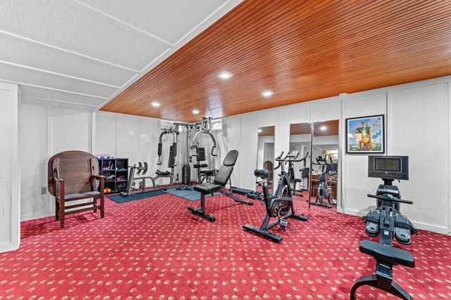 421 Roblee Road, Baraboo, WI 53913