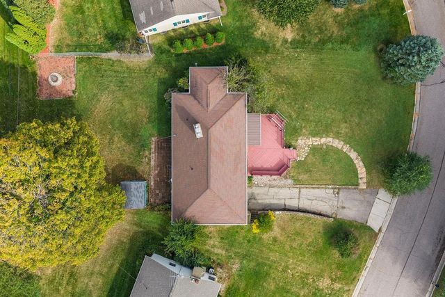 421 Roblee Road, Baraboo, WI 53913