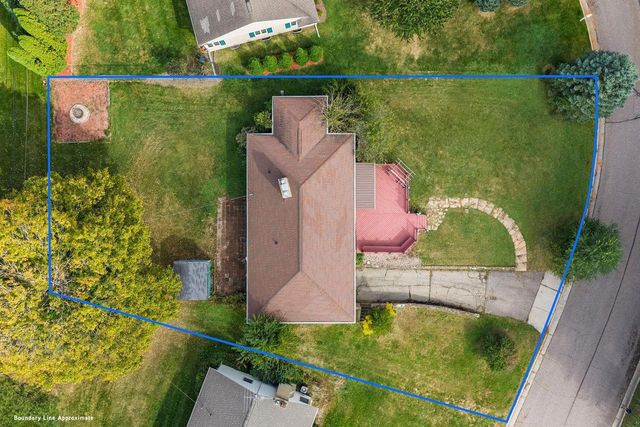 421 Roblee Road, Baraboo, WI 53913