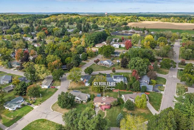 421 Roblee Road, Baraboo, WI 53913