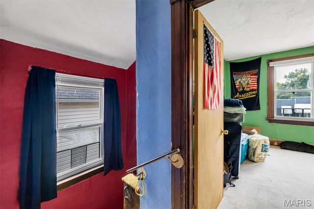 5324 West Avenue, St Louis, MO 63116