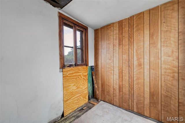 5324 West Avenue, St Louis, MO 63116