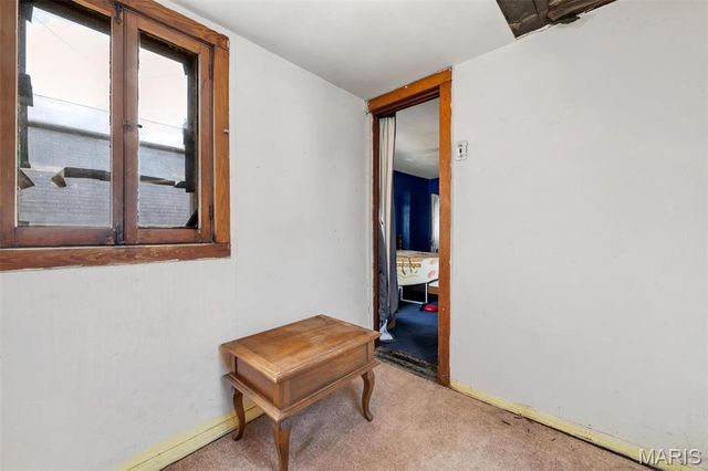 5324 West Avenue, St Louis, MO 63116