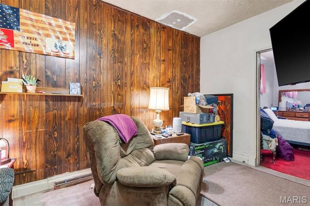 5324 West Avenue, St Louis, MO 63116