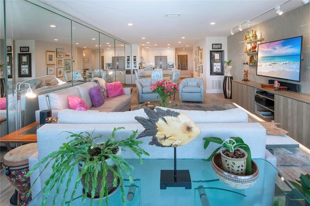 1200 E PEPPERTREE LANE 601, Sarasota, FL 34242