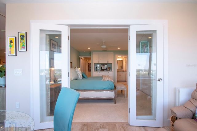 1200 E PEPPERTREE LANE 601, Sarasota, FL 34242