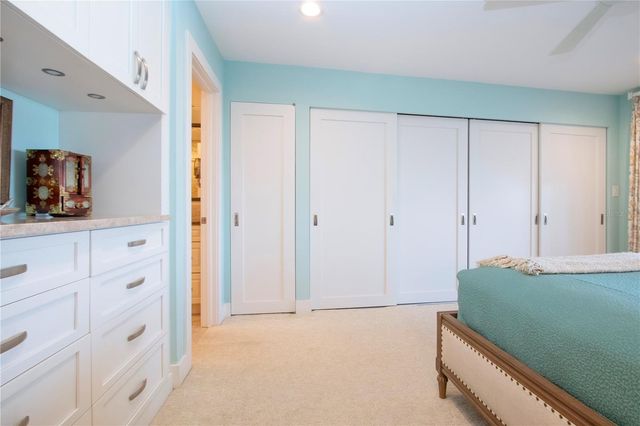 1200 E PEPPERTREE LANE 601, Sarasota, FL 34242