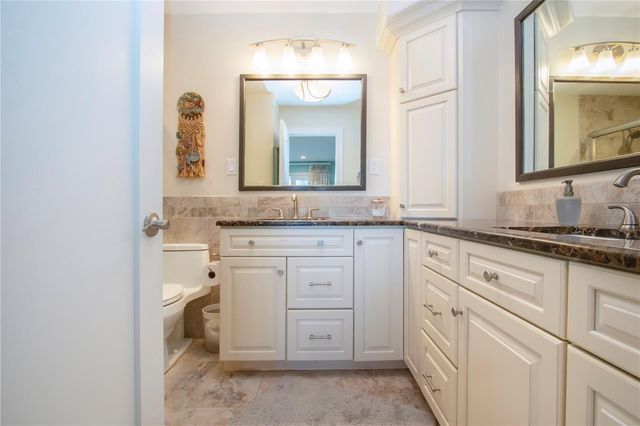 1200 E PEPPERTREE LANE 601, Sarasota, FL 34242