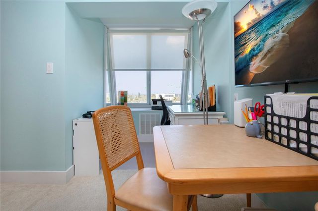 1200 E PEPPERTREE LANE 601, Sarasota, FL 34242