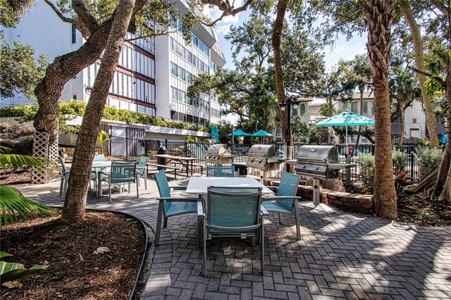 1200 E PEPPERTREE LANE 601, Sarasota, FL 34242