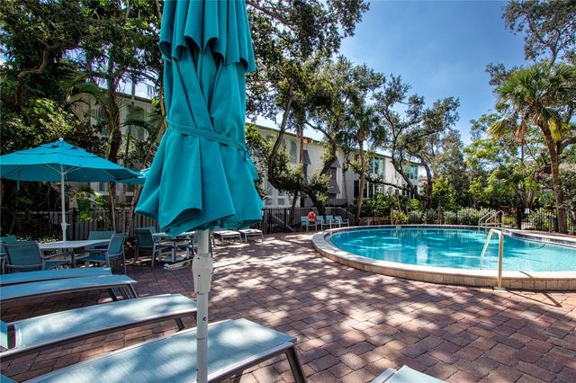 1200 E PEPPERTREE LANE 601, Sarasota, FL 34242